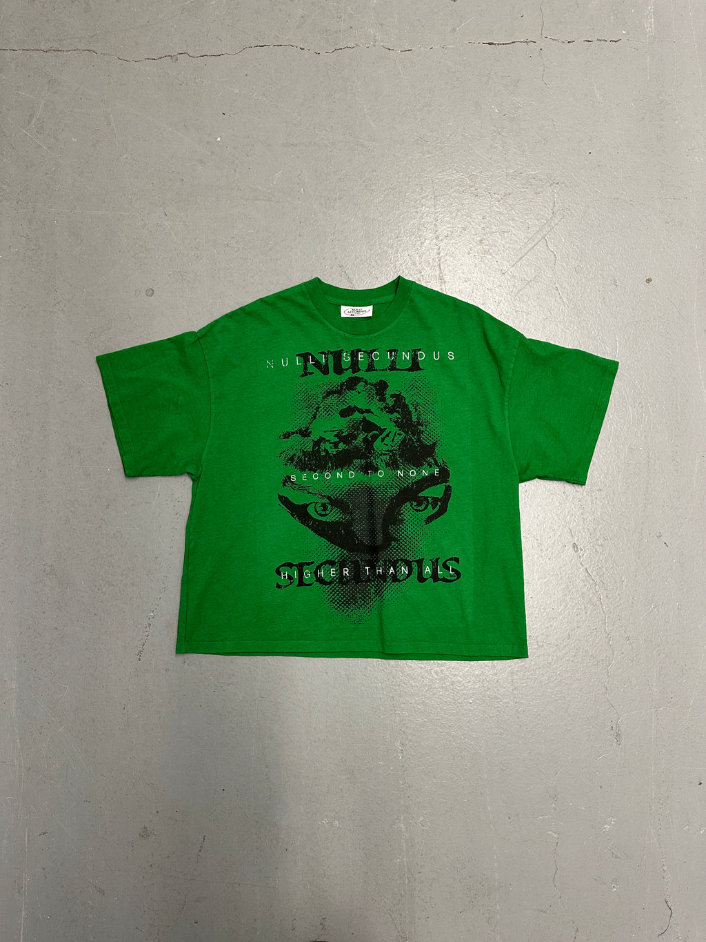 Nulli Secundus Green Tee – Vintage Graphic