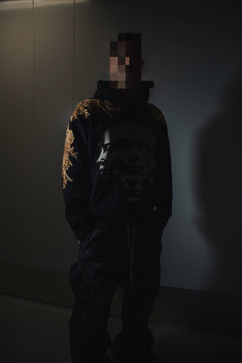 THE GILDED FACES HOODIE.     1/1
