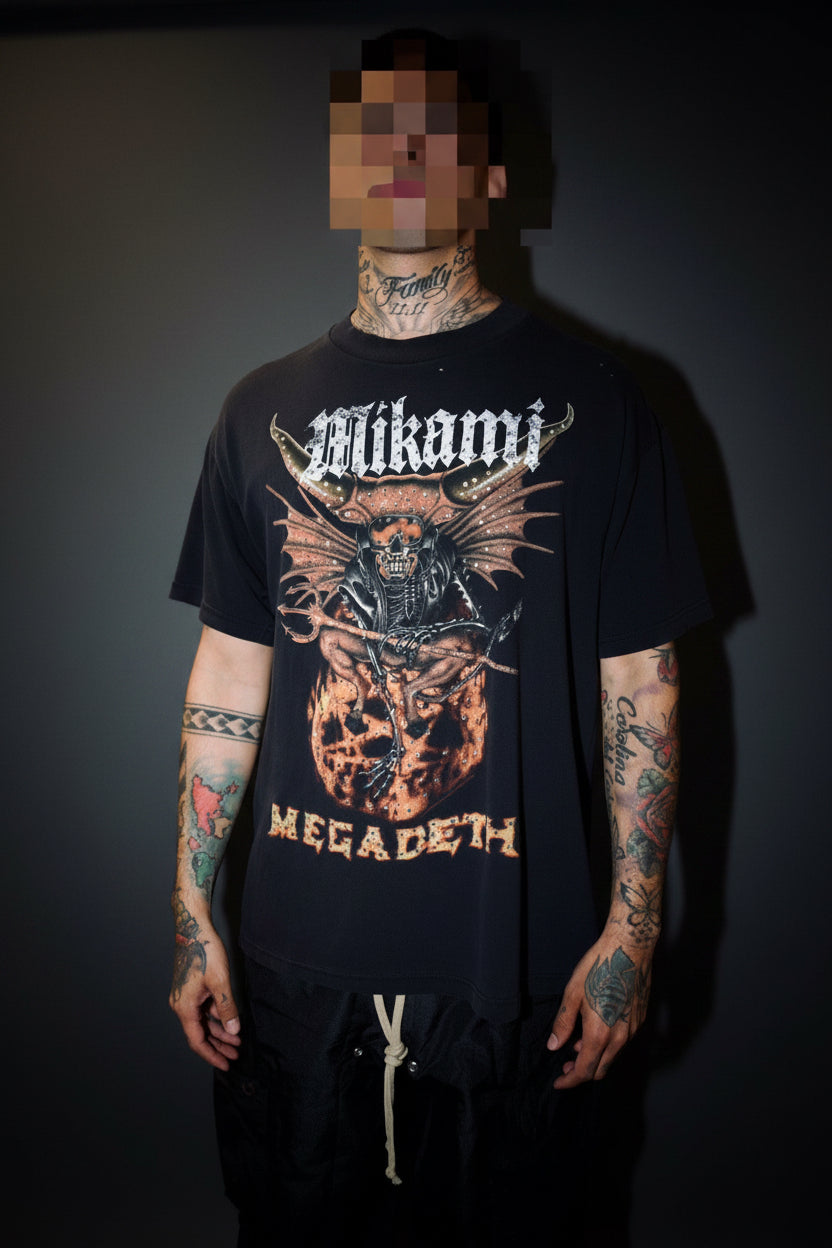 MIKAMI “One-of-One Hellfire Swarovski” Tee ( XL )